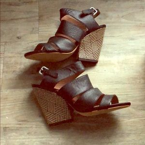 Bacio 61 sandals.